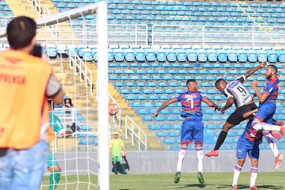 [16-09-2019] Fortaleza x Ceará - Fares Lopes - 7