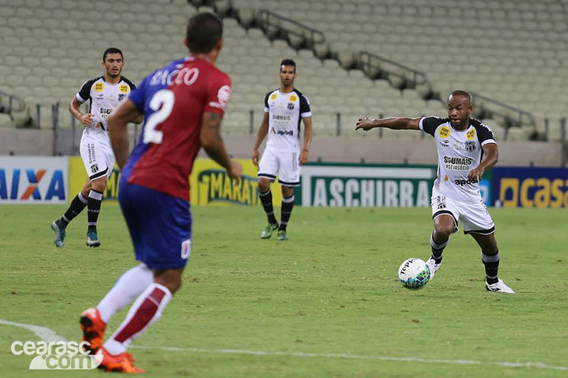[19-11-2016] Ceará 1 x1 Paraná - 40