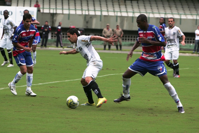 [27-03]  Ceará 0 x 1 Fortaleza - 4