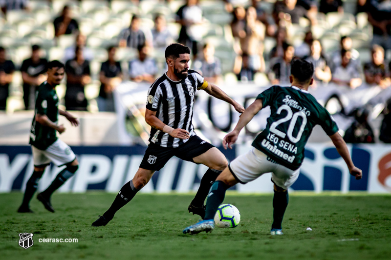 [06-10-2019] Ceará x Goiás - 8