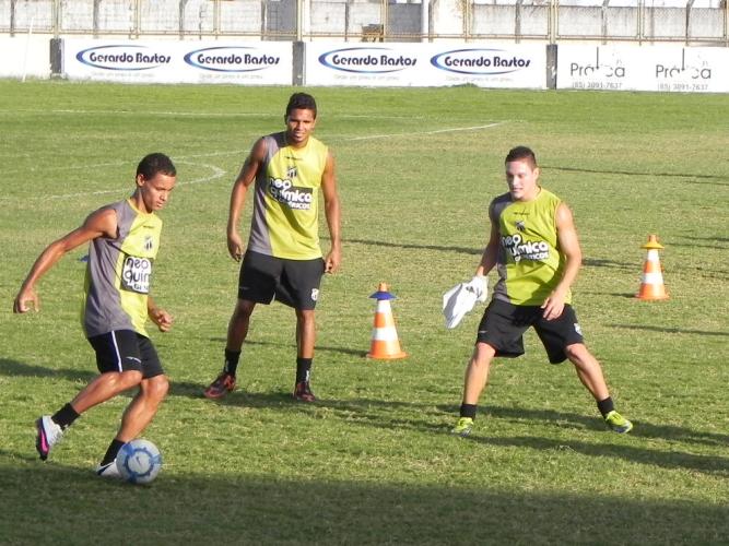 [16-11] Treino de Finalizações - 1