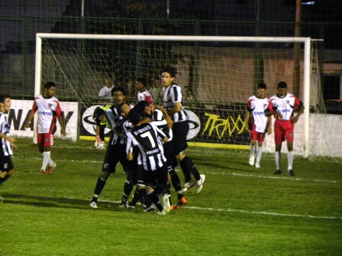 [03-12] Sub-17 Campeão Cearense 2010 - 4