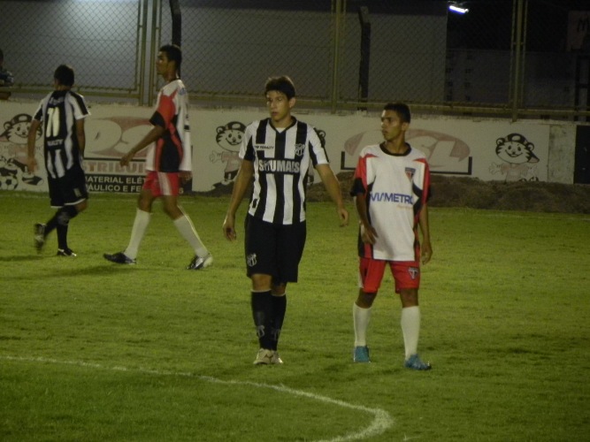 [03-12] Sub-17 Campeão Cearense 2010 - 8