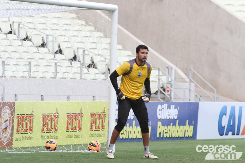 [01-03] Treino coletivo - Castelão - 18