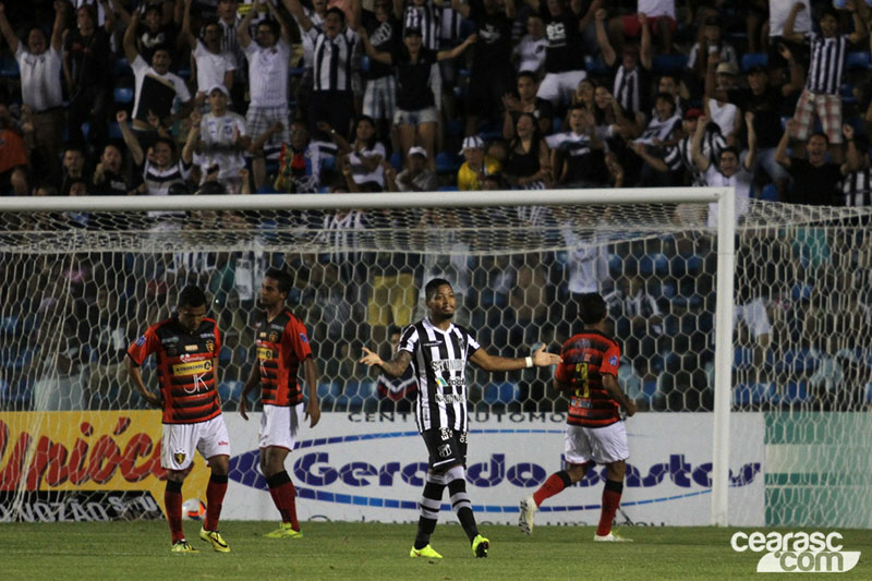 [18-04] Ceará 3 x 0 Guarani (J) - 32