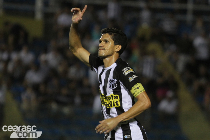 [02-08] Ceará x Boa Esporte - 22