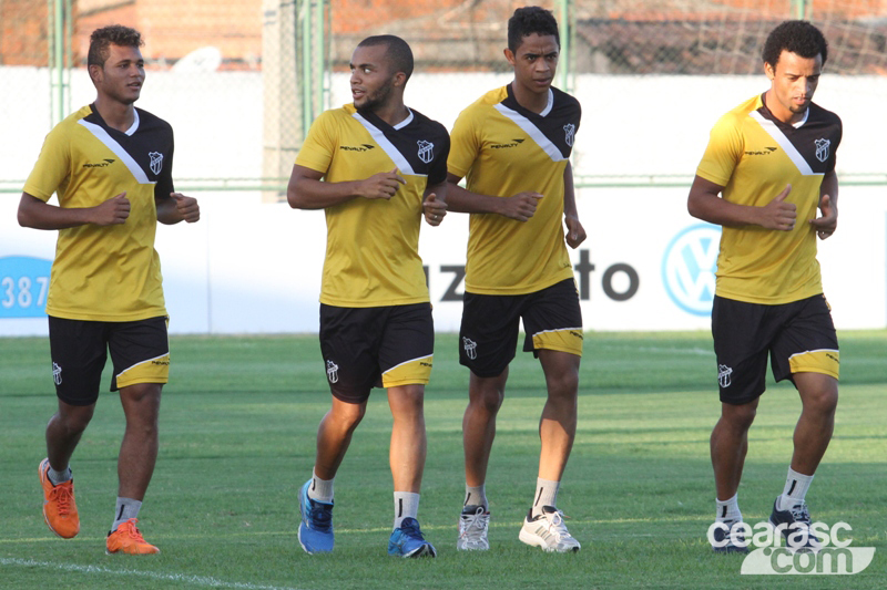 [04-08] Reapresentação + treino físico - 2