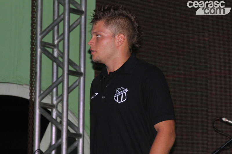 [02-06] Lançamento do Uniforme Penalty 2012 - 4