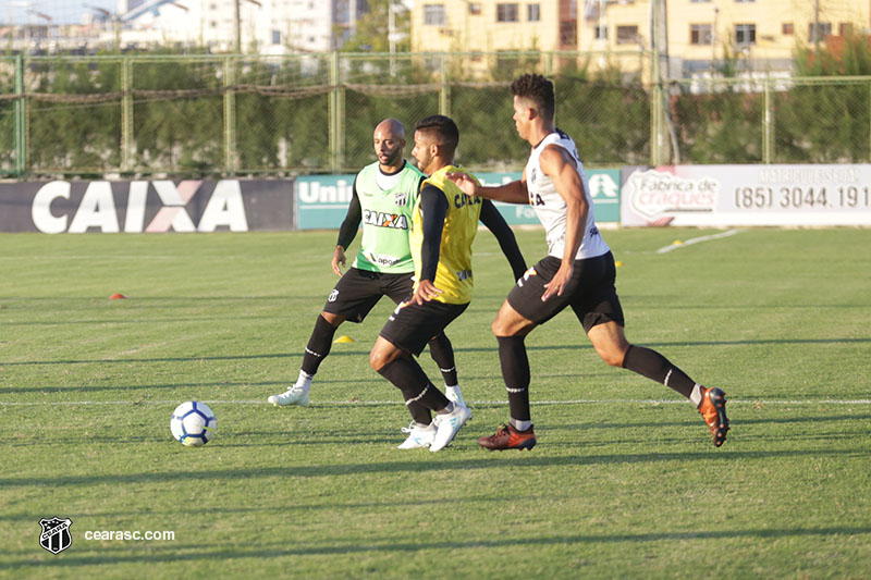 [24-04-2018] Treino Passe de Bola - 9
