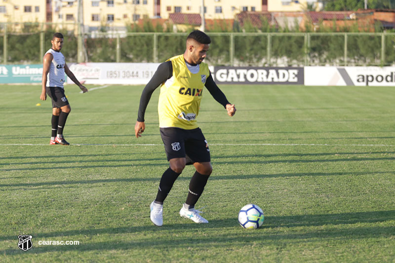 [24-04-2018] Treino Passe de Bola - 11