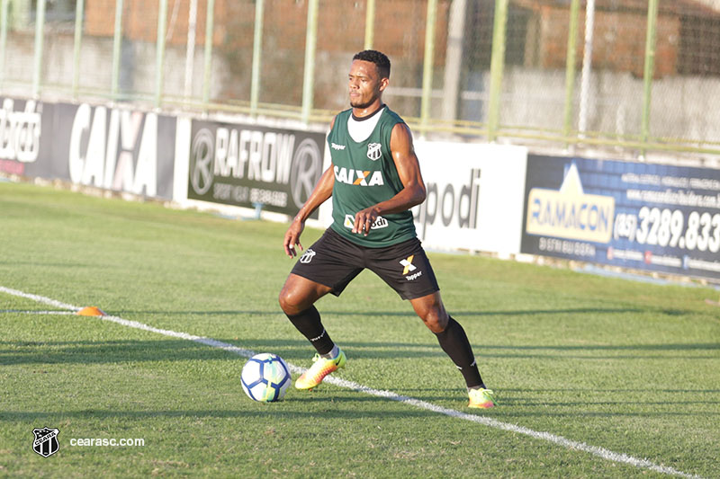 [24-04-2018] Treino Passe de Bola - 12
