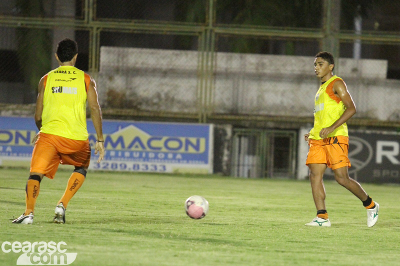 [24-02] Treino Coletivo - 13