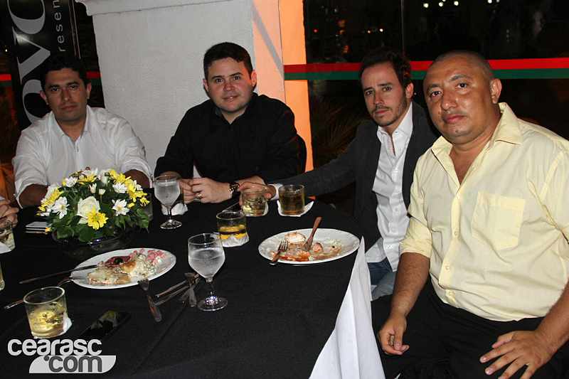 [12-11] Ceará lançou o livro do Centenário1 - 25