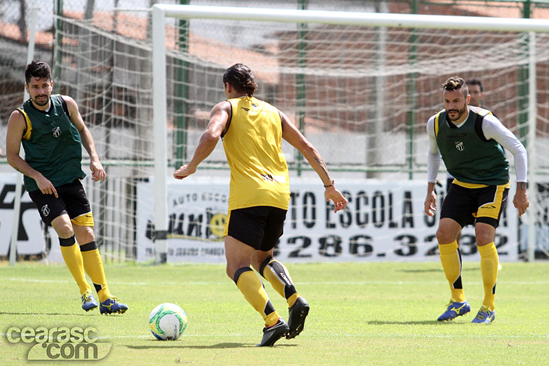 [14-11] Treino recreativo - Vovozão - 16