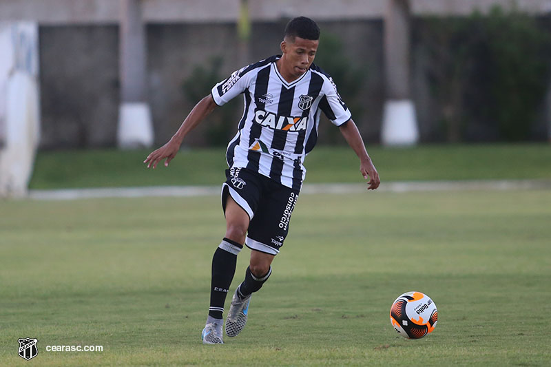 Sub 20 - Ceará 3 x 2 Floresta - 11