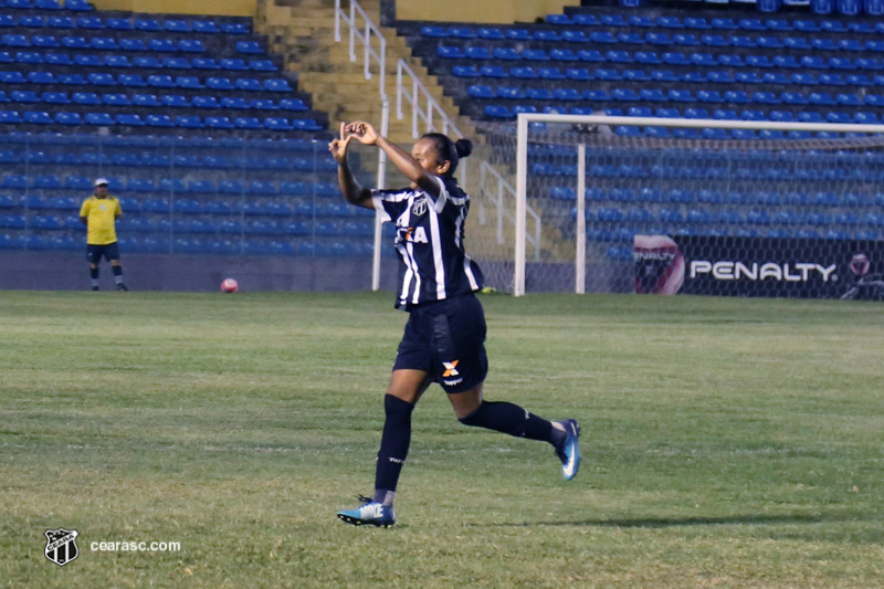 [17-11-2018] Tiradentes 2 x 2 Ceará - Feminino 01 - 22