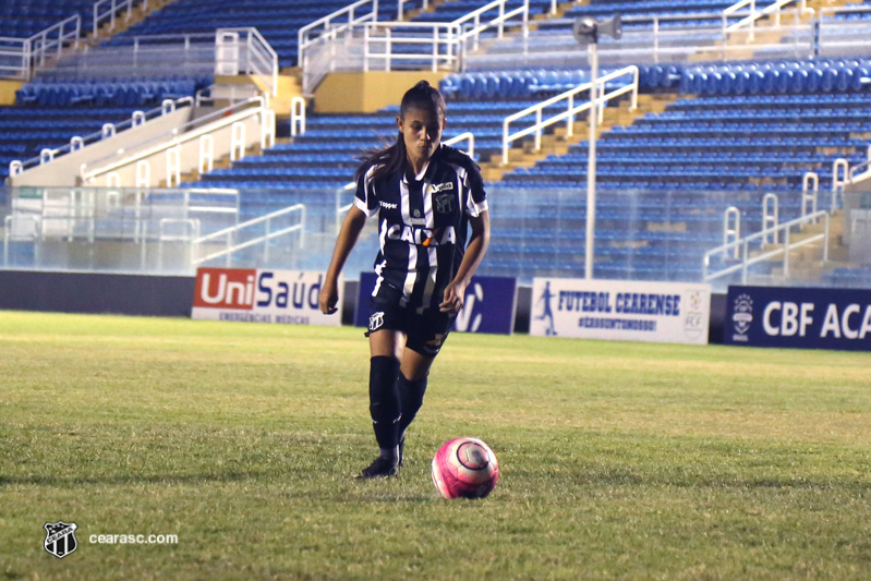 [17-11-2018] Tiradentes 2 x 2 Ceará - Feminino 02 - 4