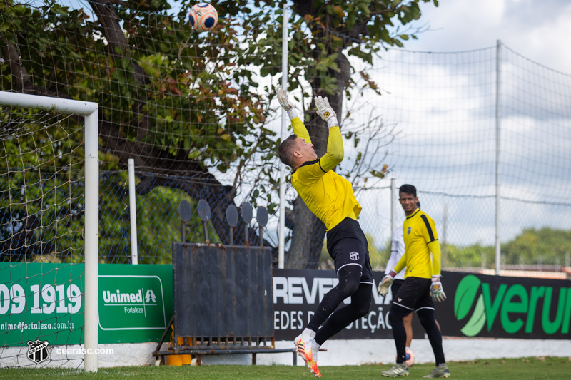 [01-07-2020] Treino 08