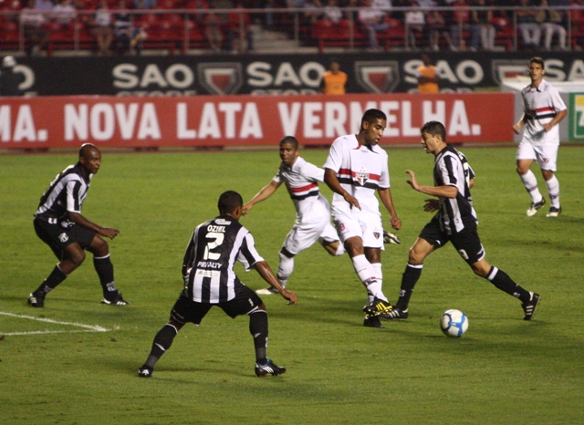 São Paulo 2 x 1 Ceará - 31/07 às 18h30 - Morumbi - 23