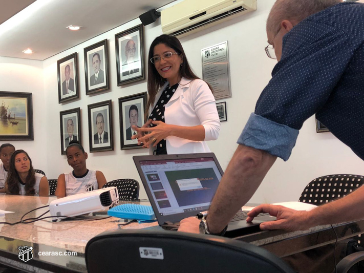 [21-06-2019] Palestra educação financeira futebol feminino - 6