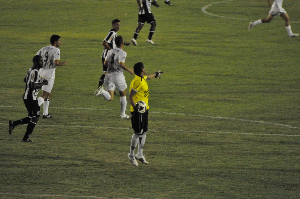 [16-03] Brasiliense 0 x 0 Ceará  - 13