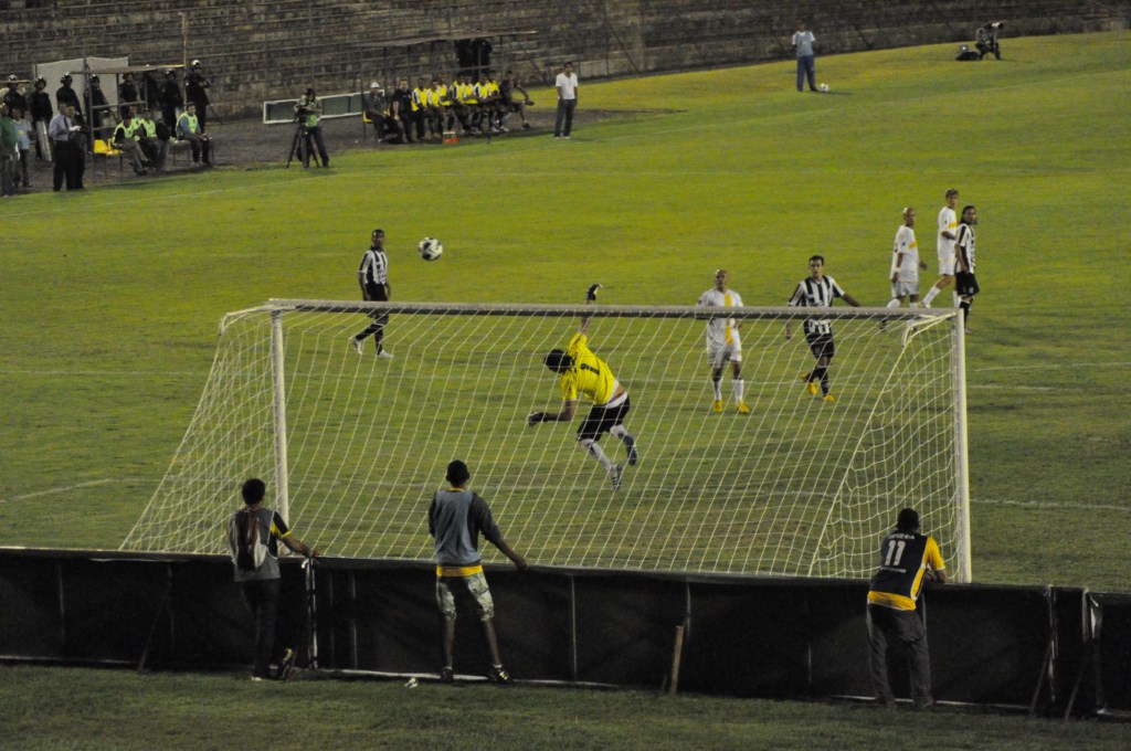 [16-03] Brasiliense 0 x 0 Ceará  - 14