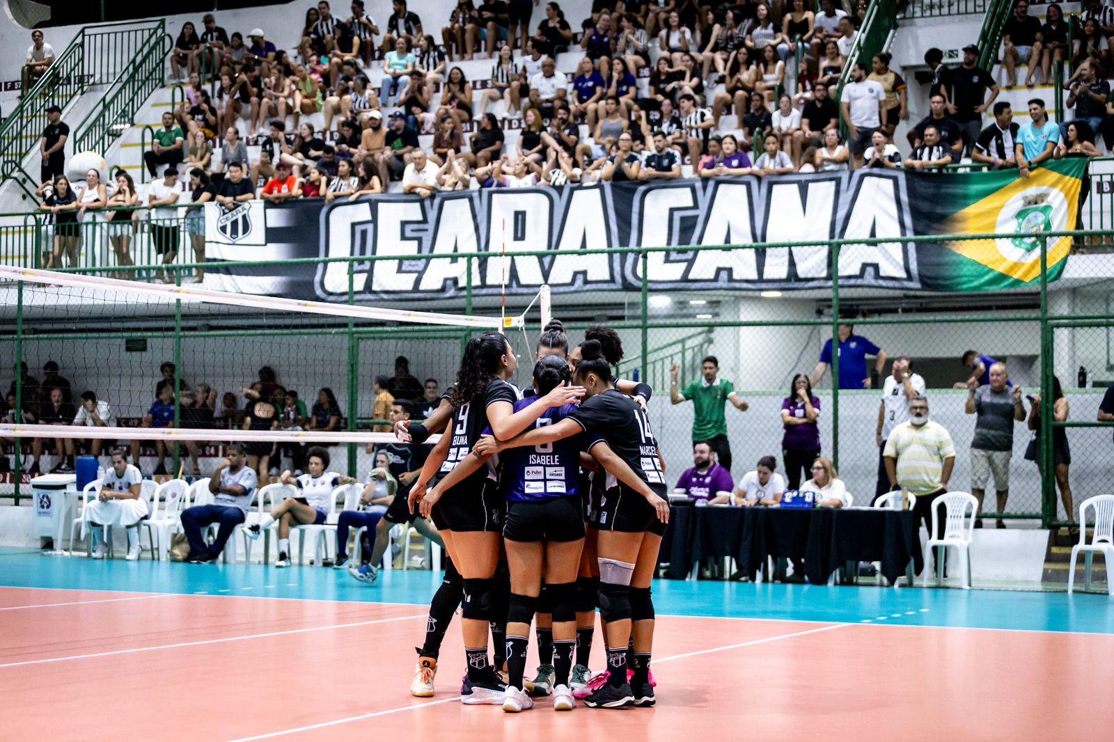 Vôlei: Na estreia da Superliga B, Ceará vence Recife por 3 sets a 0