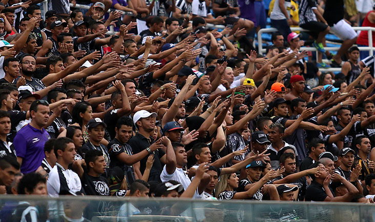 Venda de ingressos para Ceará x Flamengo/PI será nas lojas e no PV