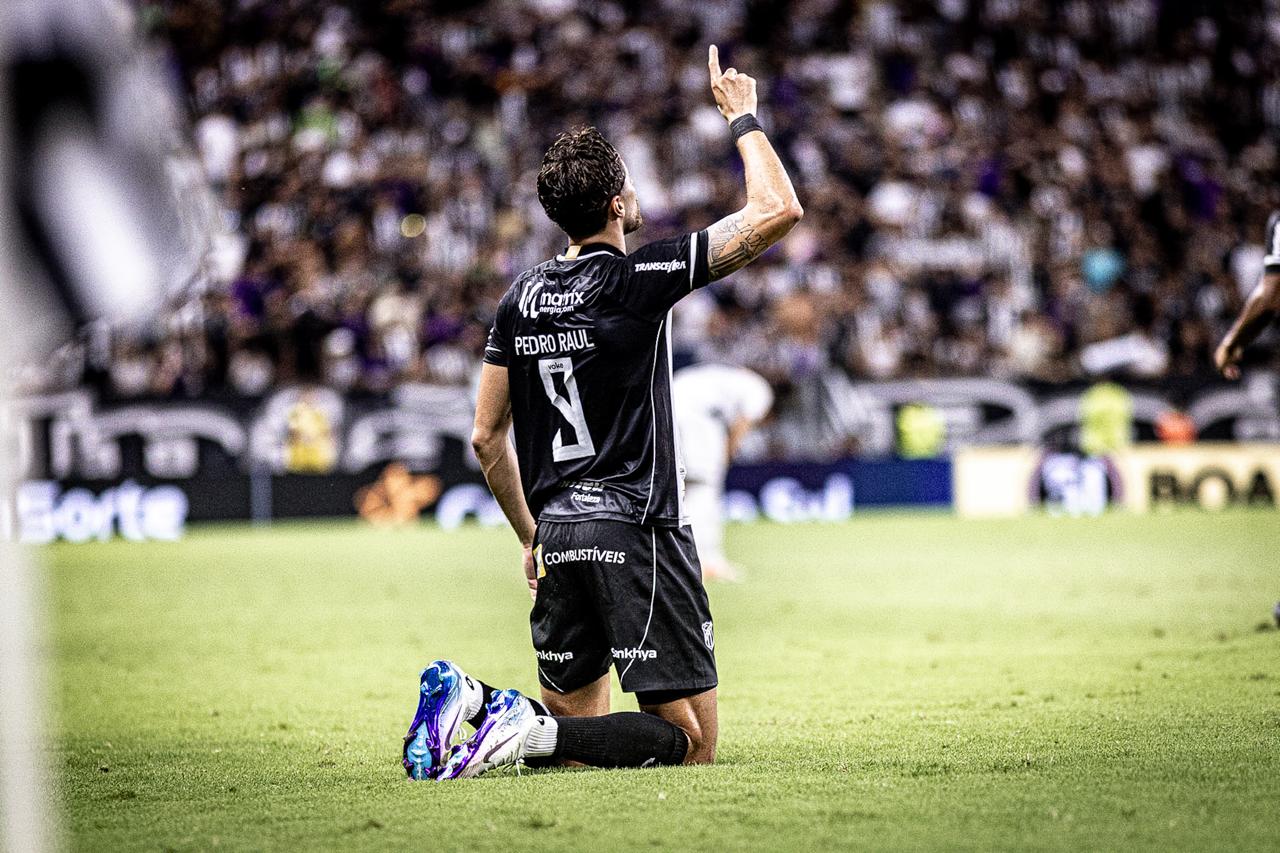 Série A: Pedro Raul brilha e Ceará vence o Vasco por 2x1 no Castelão