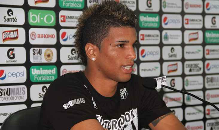 Mineiro, Alan Pinheiro e Renan Luís foram apresentados à imprensa