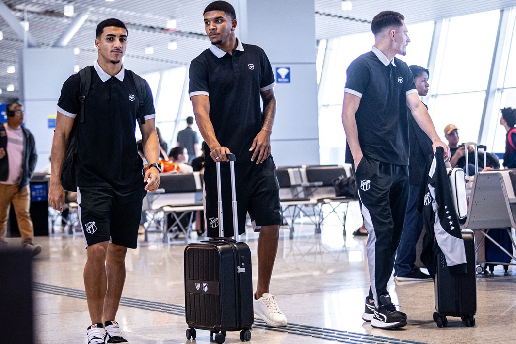 Com destino a Goiânia, Ceará embarca para enfrentar o Goiás pela Série B