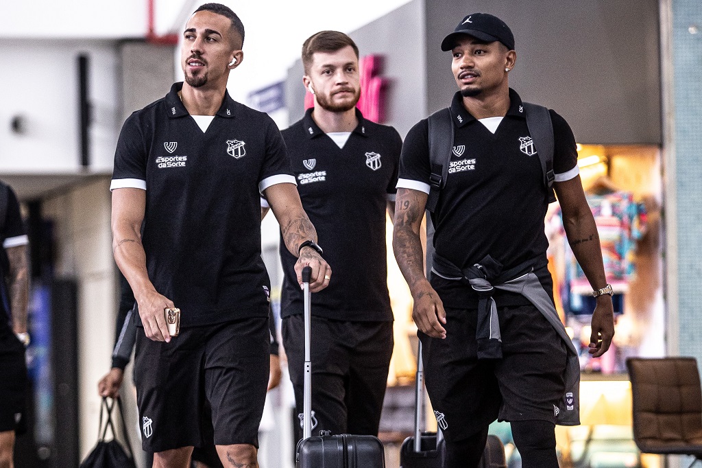 Após último treino na Capital, Ceará embarca para enfrentar o Sergipe/SE pela Copa do Brasil