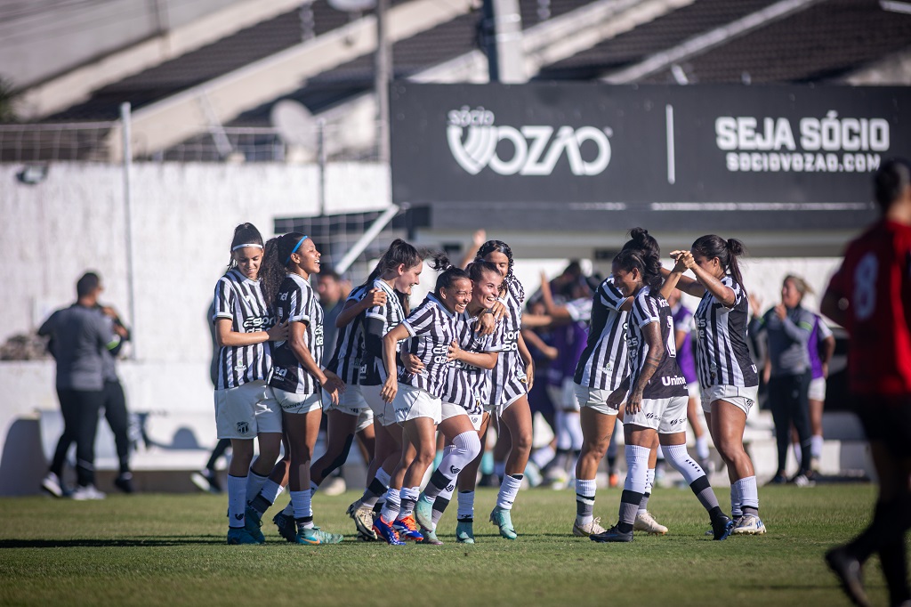 Fut. Feminino: Na ida das semifinais, Ceará vence o R4 por 2x0 e sai na frente por busca de vaga na decisão