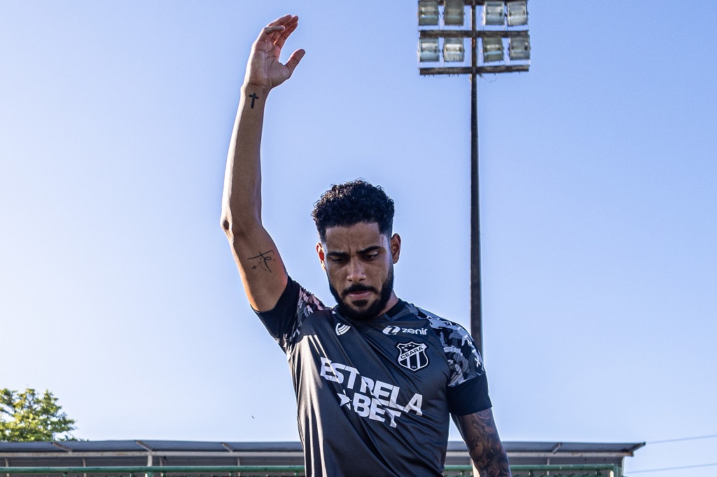 Recém-chegado, Matheus Bahia revela grandes ambições no Alvinegro