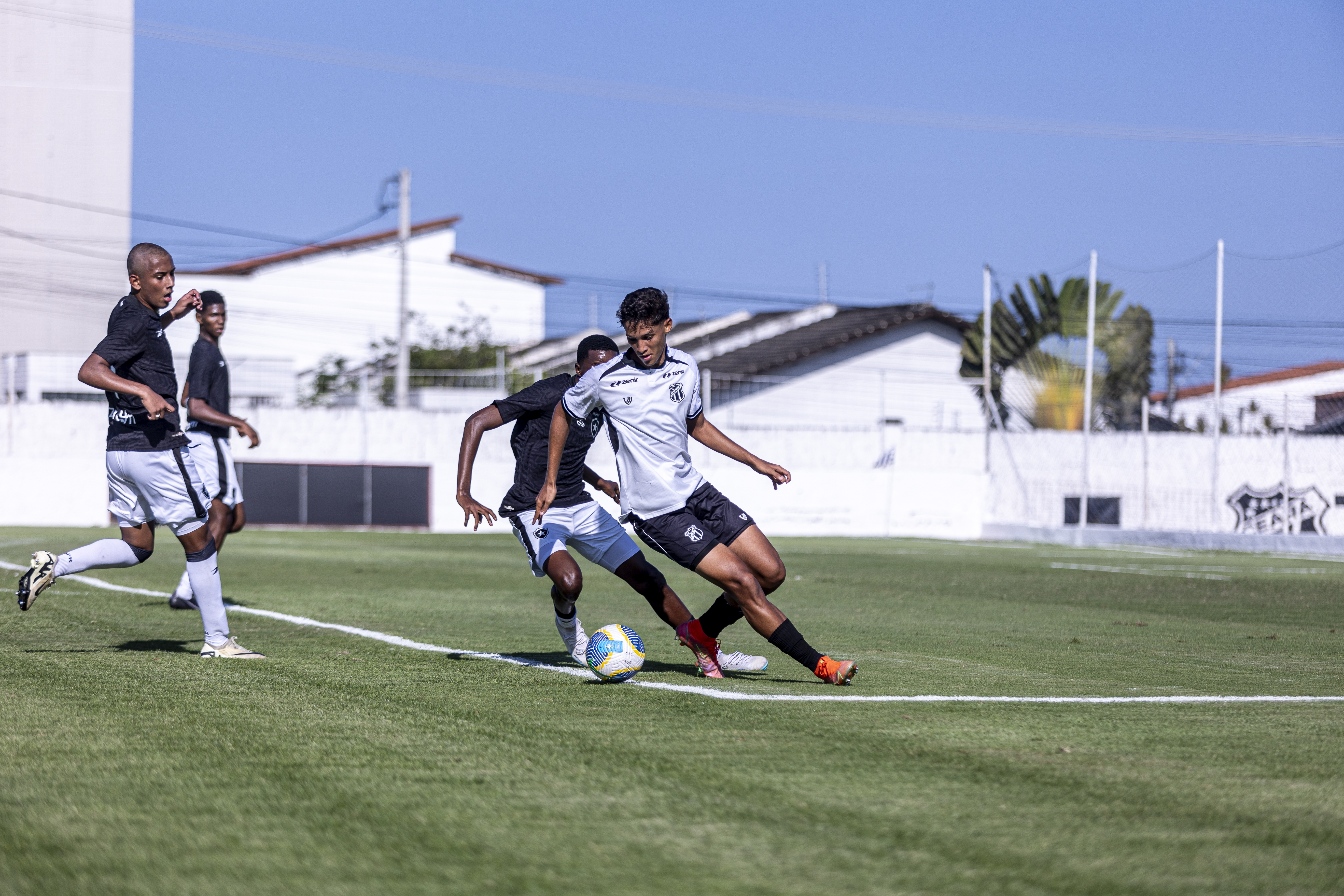 Sub-17: Em Itaitinga, Ceará é superado pelo Botafogo/RJ por 2 a 0 no Campeonato Brasileiro