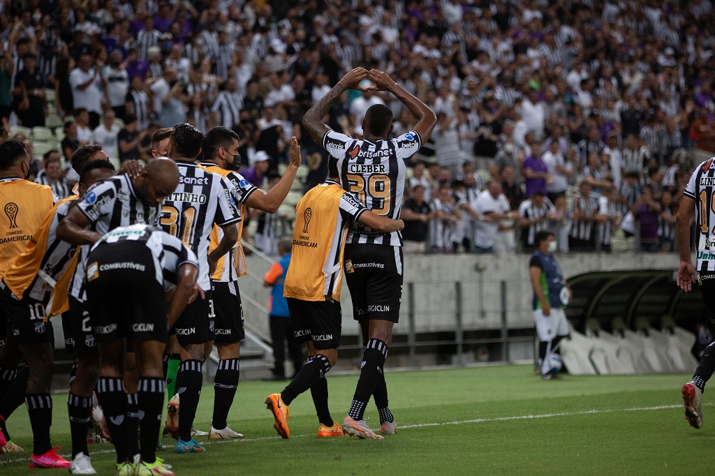 CONMEBOL Sudamericana: Ceará domina o General Caballero e goleia os paraguaios por 6x0