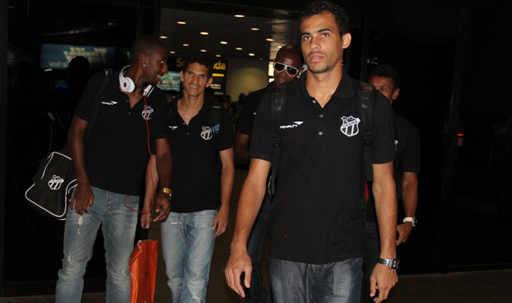 Após desembarcar, grupo alvinegro se prepara para reapresentação