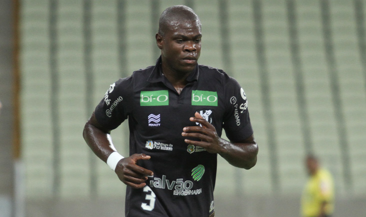 Pelo terceiro cartão amarelo, Diego Ivo não enfrenta o Paraná