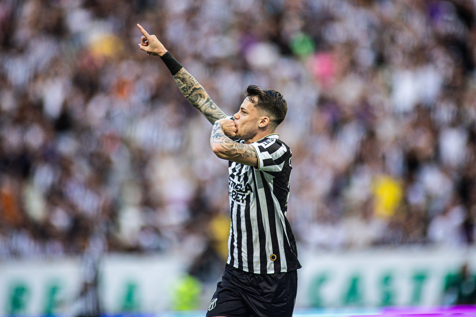 Camp. Brasileiro: Chrystian Barletta marca e Ceará vence o Criciúma por 1x0