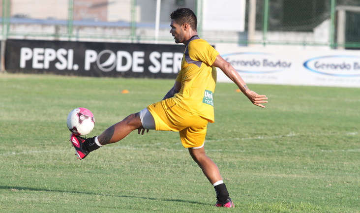 Gerley sobre duelo decisivo: “A motivação de todo o grupo é grande”