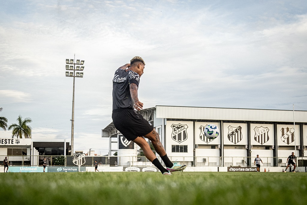 Ceará realiza mais um trabalho em Porangabuçu e segue em preparação para enfrentar o Grêmio/RS