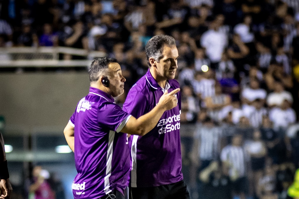 Léo Condé destaca solidez defensiva e importância disso para vitória contra América/RN, pela Copa do Nordeste