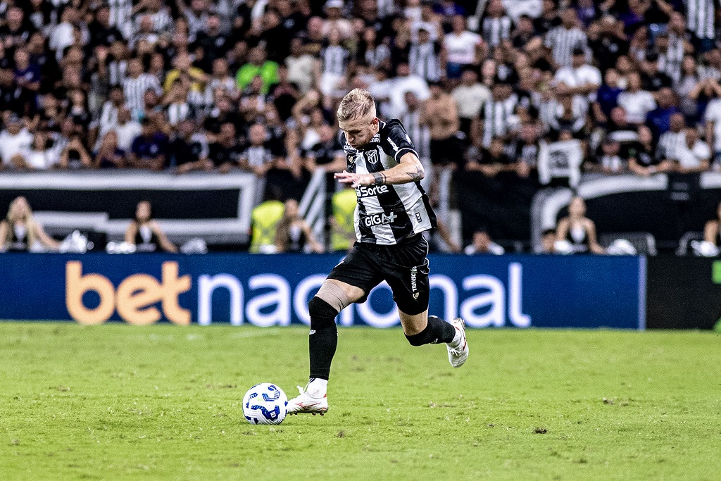 Com 18 jogos, Ceará vive semana cheia; confira a lista de partidas