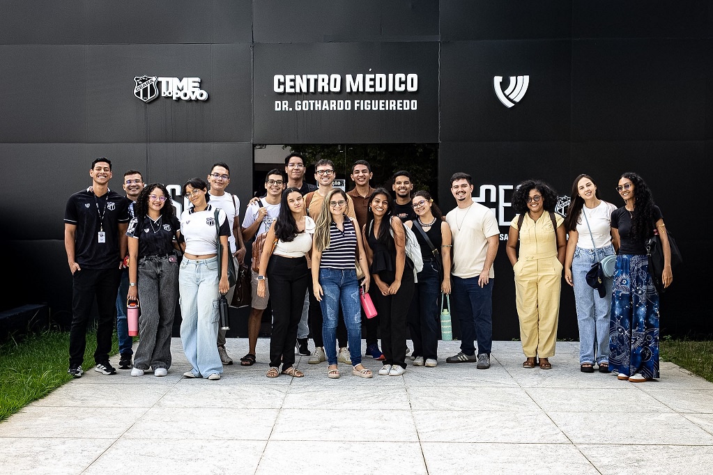 Assessoria de Comunicação apresenta instalações de CAP aos estudantes de Jornalismo da UFC