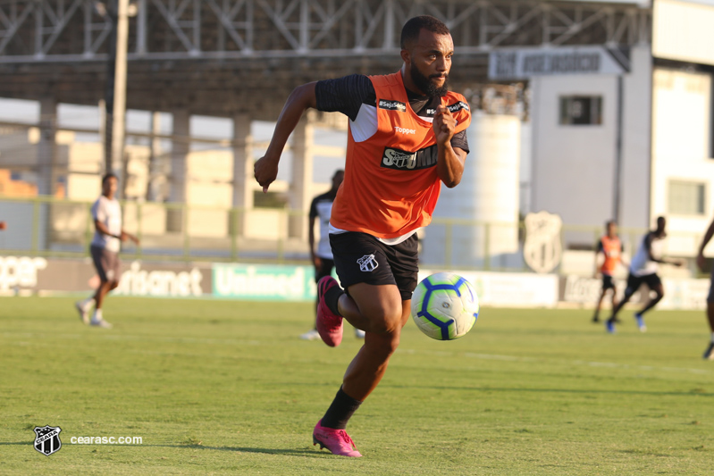 Visando duelo diante do Cruzeiro, elenco se reapresenta nesta terça-feira 