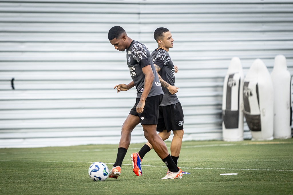 Com treino no Vovozão, Ceará inicia semana de preparação para o Juventude/RS