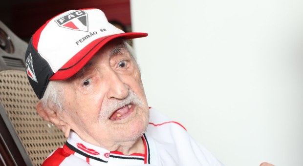 Ceará lamenta falecimento de Valdemar Caracas