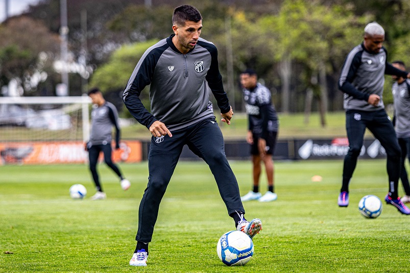 Ceará faz treino apronto e fecha preparação para encarar o Coritiba