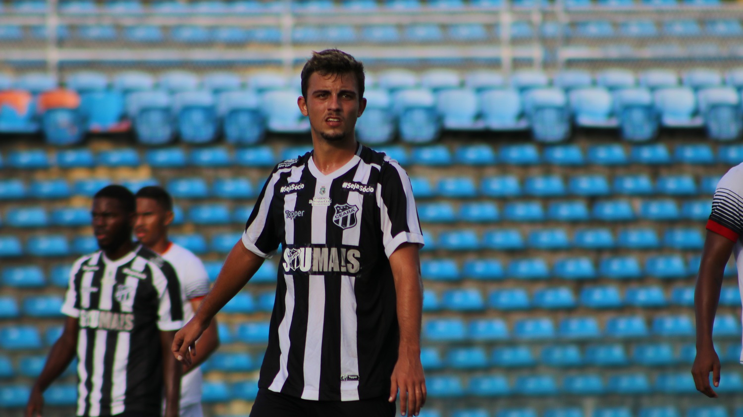 Em jogo disputado, Ceará faz sua estreia na Taça Fares Lopes