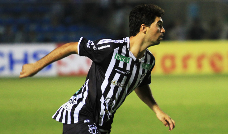 Suspenso, lateral-direito Marcos vai desfalcar o Vozão contra o América/MG